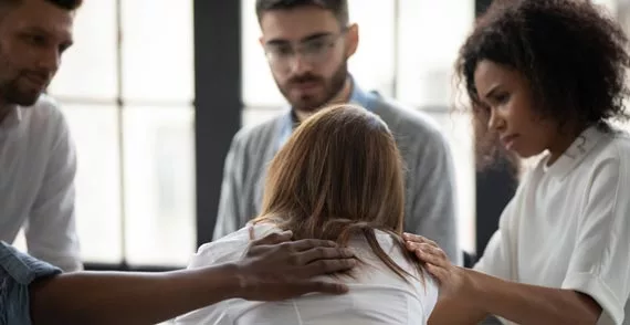 Peer Support Groups for Community