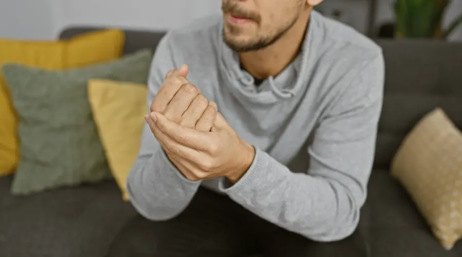 White Knuckle Sober Is Ineffective for Lasting Recovery